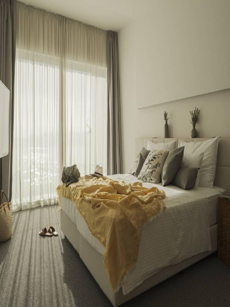 ROOMS & ACCOMMODATION